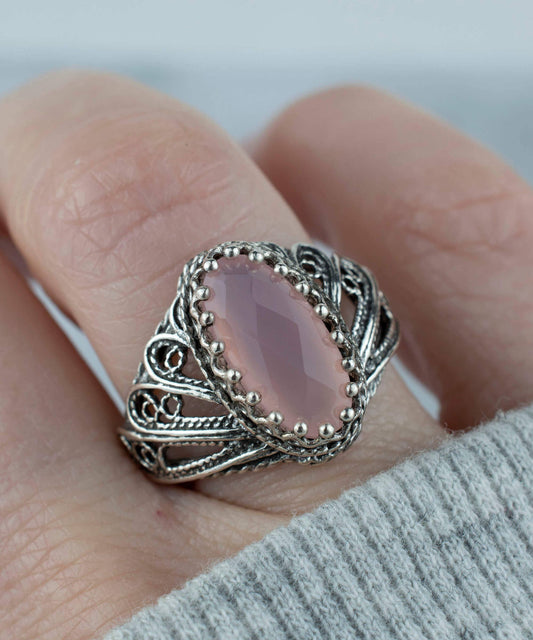 Art Pink Chalcedony Gemstone Angel Wings Women Silver Ring: Pink Chalcedony / 9